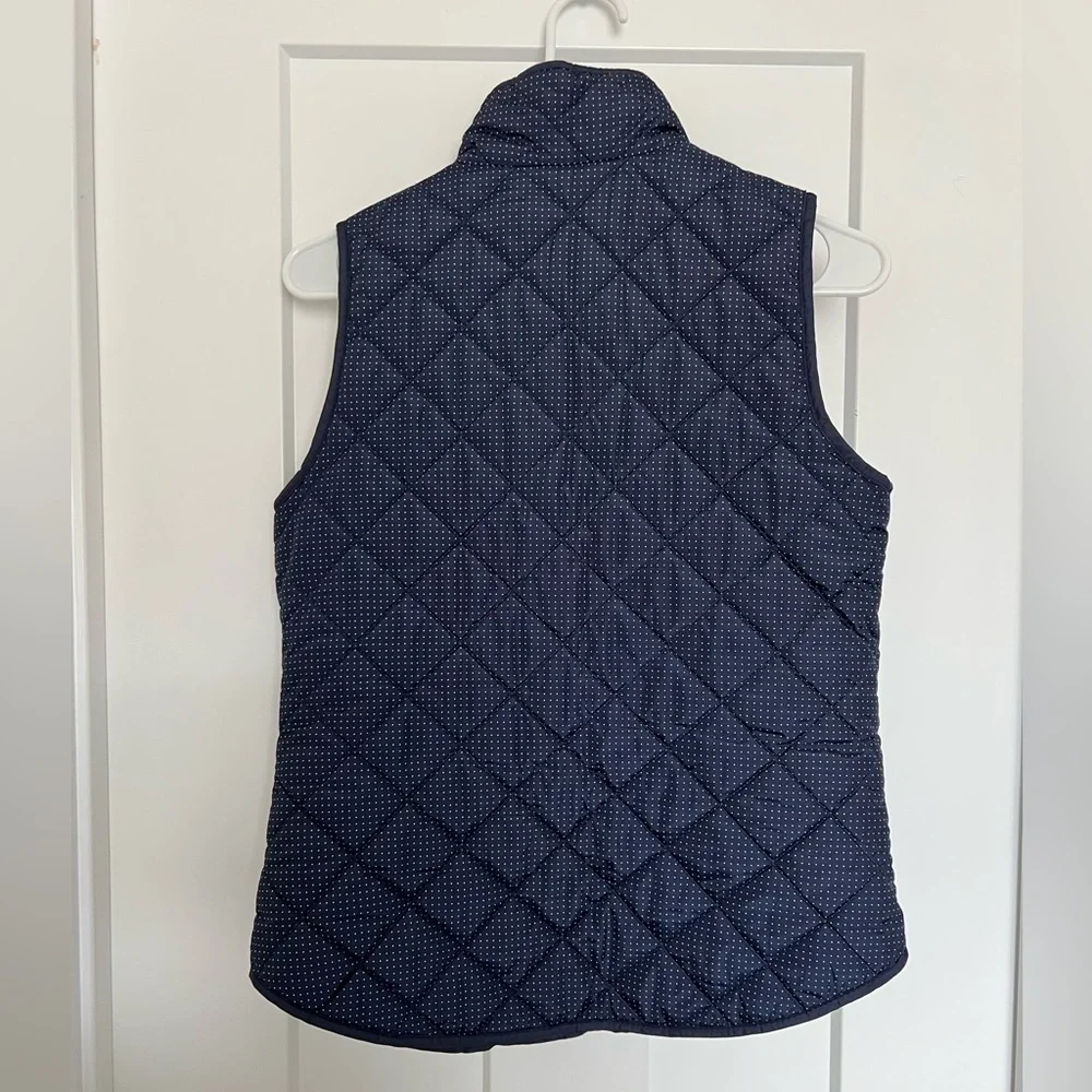 Polkadot Puffer Vest - Picture 2 of 6